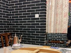 -小火炕铁锅炖鱼