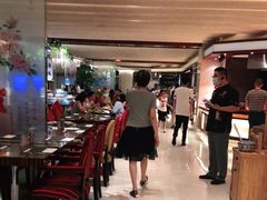 大堂-君来湖滨饭店·玫瑰园