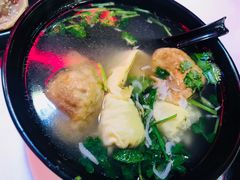 百叶包面筋汤-小杨生煎(湟普汇店)