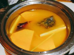 酸辣锅底-一叶一世界•素食餐厅(环球中心店)