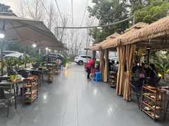 -彝人部落火盆烧烤(原内环足球场店)