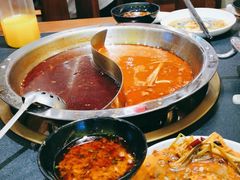 -沸炉重庆老火锅(军事博物馆店)