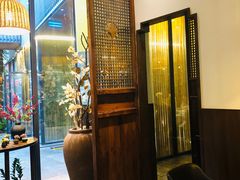 -泉畔人家·老济南经典鲁菜(大明湖店)