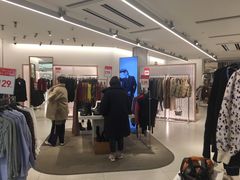 -ZARA(大上海时代广场店)