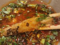 -肖肖酸萝卜鱼火锅(总店)