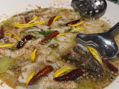 -渔语鱼新川菜Bistro(万象天地店)