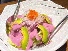 牛油果蔬菜色拉-隐初·SUSHI·美式日本料理