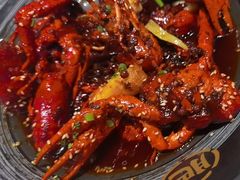 -肥肥虾庄·金牌油焖大虾(杨园滨江时代walk店)