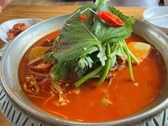 -喇喇排骨火锅·传统韩式脊骨汤(望京西园总店)