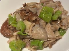 -一坐一忘云南菜(嘉里中心店)