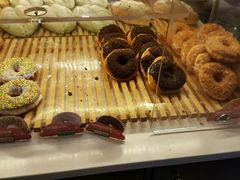 甜甜圈-面包新语(国瑞店)