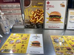 -纽约薯条(世豪广场店)