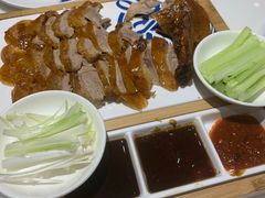 满园烤鸭-满园春饼(宜昌万达店)