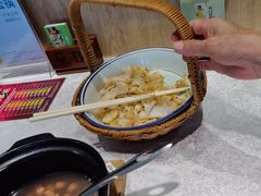 -五稻厨房粤西菜(新闻店)