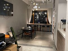 -众独空间沉浸式自习室(三阳路铂仕汇店)
