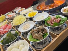 九宫格-咏江南·苏式火锅·苏州评弹(观前街店)