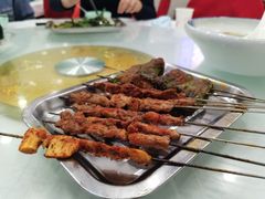 -撒拉人家.酸菜牦牛肉火锅