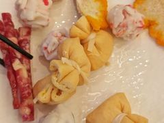 -牛YO寿喜烧·铁板烧和牛火锅自助(市府恒隆店)