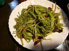 素炒水性杨花-民食香·腊排骨野生菌美食(木府店)