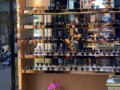 -锦泉眼镜·视光体验中心(环市西路店)
