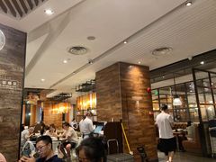 等位区-新旺茶餐厅(嘉里城店)