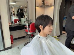 -TOP HAIR SALON
