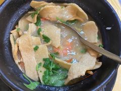 -官塘陈记鱼生·潮汕砂锅粥·牛肉火锅(潮枫路总店)