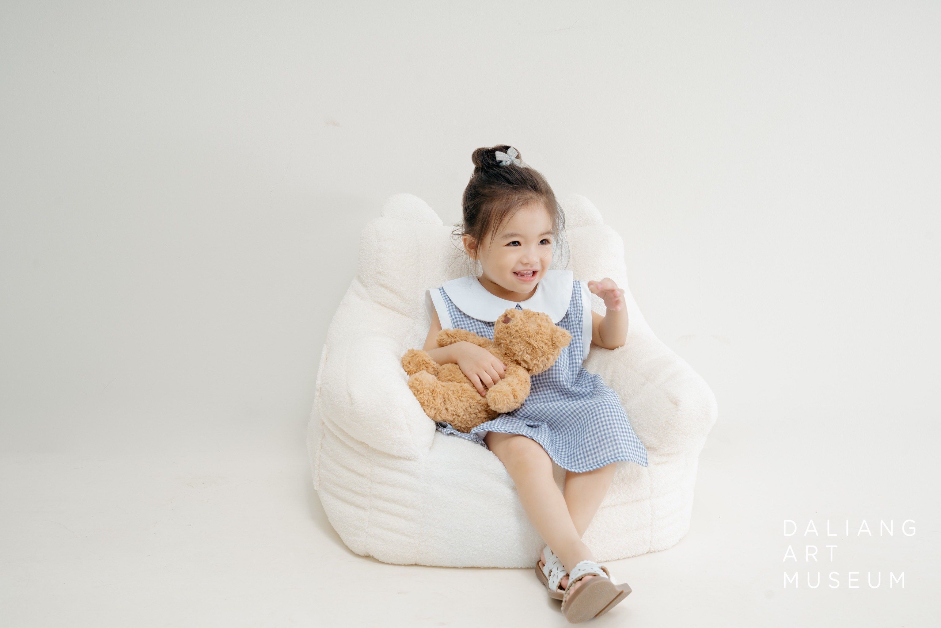 简单干净宝宝照