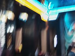 -屋有岛沉浸游戏旗舰店(中山公园店)