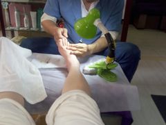 -王之雄社区养生馆(上海春城店)