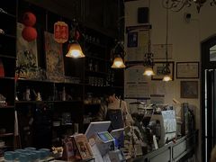 -良友书坊(安徽路店)