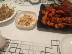 -靓虾二哥长沙地标小龙虾(五一广场店)