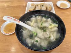 -小姜锅贴(凤凰街店)