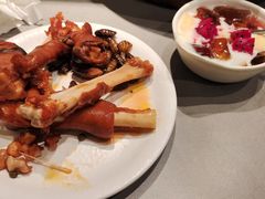 -山焱·炭火自助烤肉(周浦万达店)