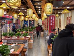 大堂-川麻婆泥锅涮肚·串串火锅(物资学院店)