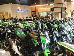 -川崎北京风火轮店