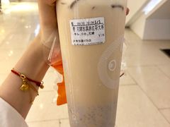 双球冰激凌红茶加芋头-CoCo都可(恒隆456店)