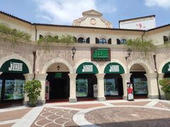 -佛罗伦萨小镇广佛名品奥特莱斯(疏港路店)