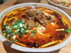 红烧肥肠面-默记孙抄手(经开万达店)