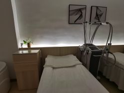 -橘西产后康复中心