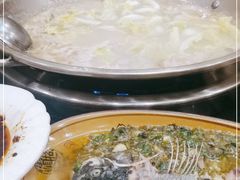 -老来福·非遗酸汤兔(凯旋路店)