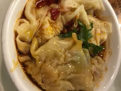 -新大咀港式茶餐厅(宝山万达店)