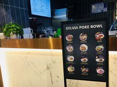 -POKEE VIA&Brunch·维娅(重庆来福士店)