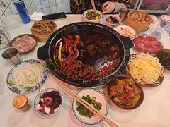 -卤校长老火锅(杨家坪直营店)
