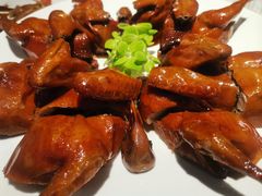 脆皮乳鸽-千百味红餐厅·江西菜(绿地双子塔店)