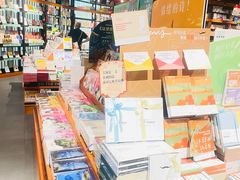 -西西弗书店(城西银泰城店)