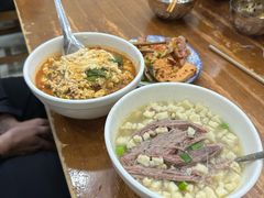 -刘信牛羊肉泡馍小炒(回民街店)