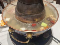 传统清汤锅-东来顺•非遗火锅(外滩店)