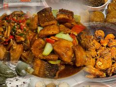 -客家大院·非遗赣南客家菜(郁孤台店)