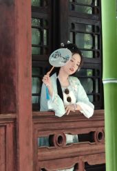 -梦回汉唐汉服旗袍体验馆(拙政园店)